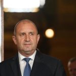 Bulgaria busca este domingo en las urnas poner fin a la inestabilidad con el prorruso Radev como favorito