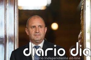 Bulgaria busca este domingo en las urnas poner fin a la inestabilidad con el prorruso Radev como favorito