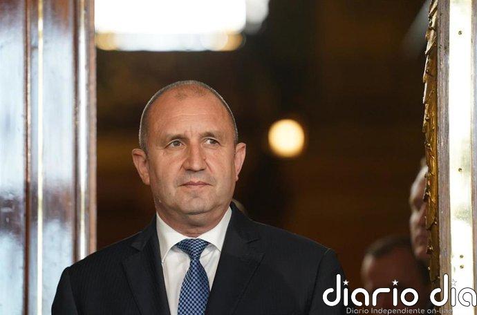 Bulgaria busca este domingo en las urnas poner fin a la inestabilidad con el prorruso Radev como favorito