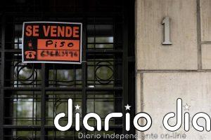 Cae un 1,0% la compraventa de viviendas en febrero y sube un 9,6% el precio del metro cuadrado, según los notarios