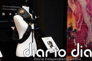 Cardamomo revoluciona el flamenco con estaciones táctiles y chalecos hápticos en el primer tablao inclusivo del mundo