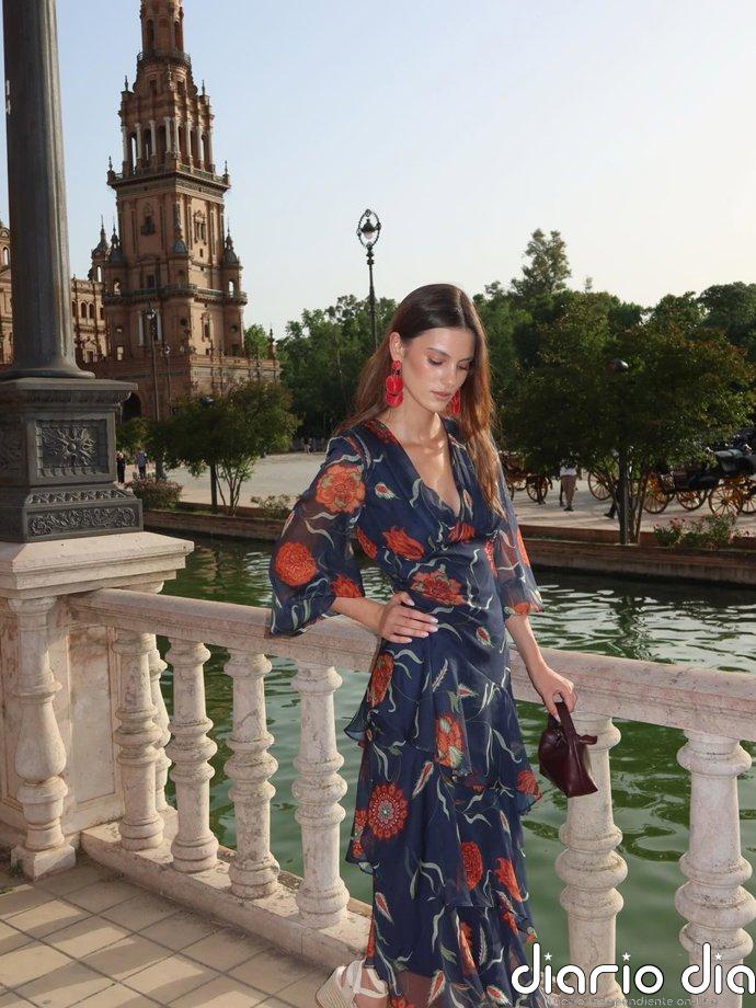 Carlota Melendi se convierte en una de las más elegantes de 'El Pescaito' con un vestido de invitada perfecto