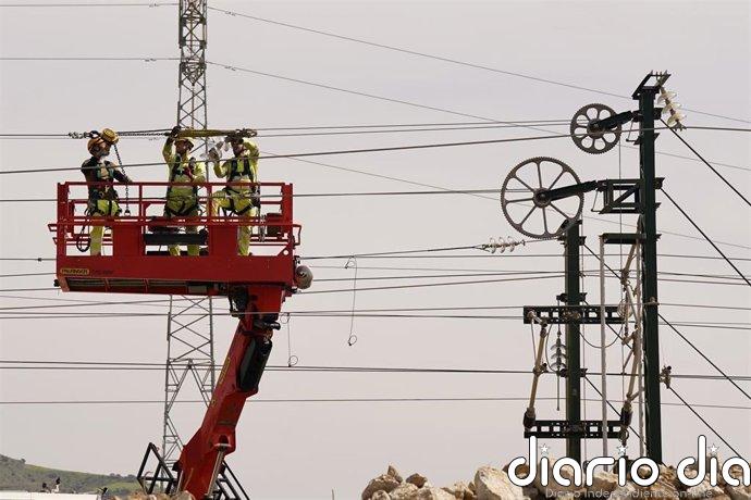 CEM celebra la vuelva del AVE directo y pide mantener "intensidad" en trabajos hasta "completa normalización"