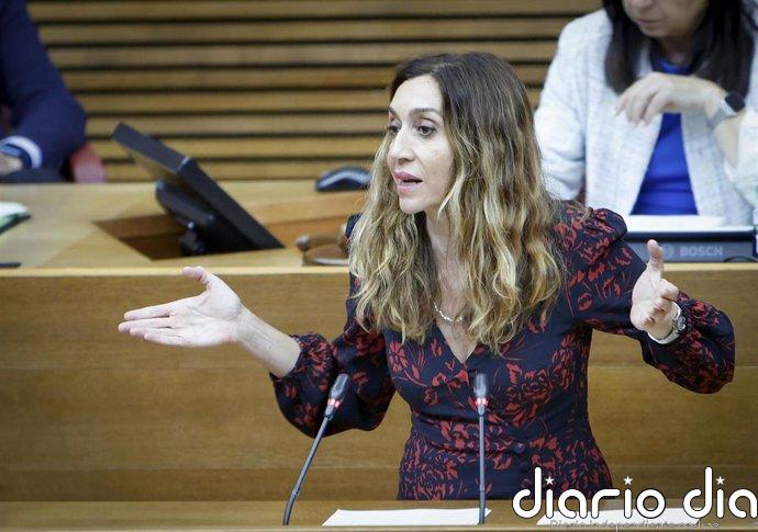 Compromís ve un "engaño" la prioridad nacional de Vox y pide "un poco de cordura" al PP: "España no es un país racista"