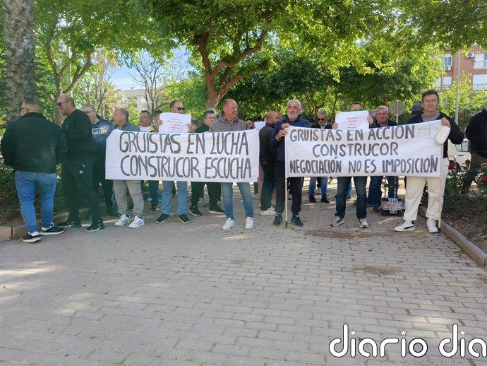 Construcor lamenta la "burla permanente" de las leyes por los gruistas de Córdoba, que señalan su disposición a negociar