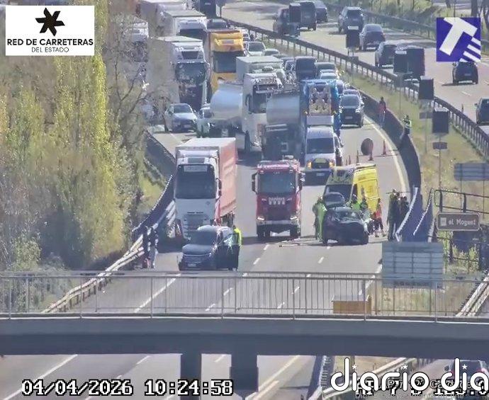 Cortada la AP-7 en Llinars del Vallès (Barcelona) en sentido sur por un accidente