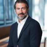 Cuatro de cada 10 puestos directivos están ocupados por mujeres en KPMG, que forma a sus empleados en IA