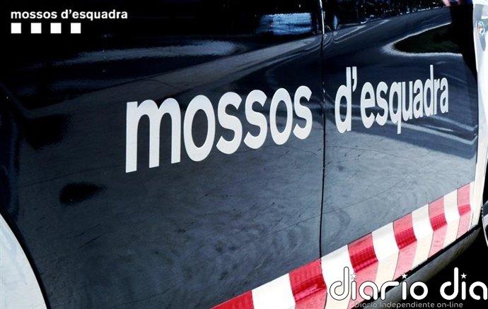 Cuatro detenidos por atracar comercios con coches robados en municipios de Tarragona y Lleida