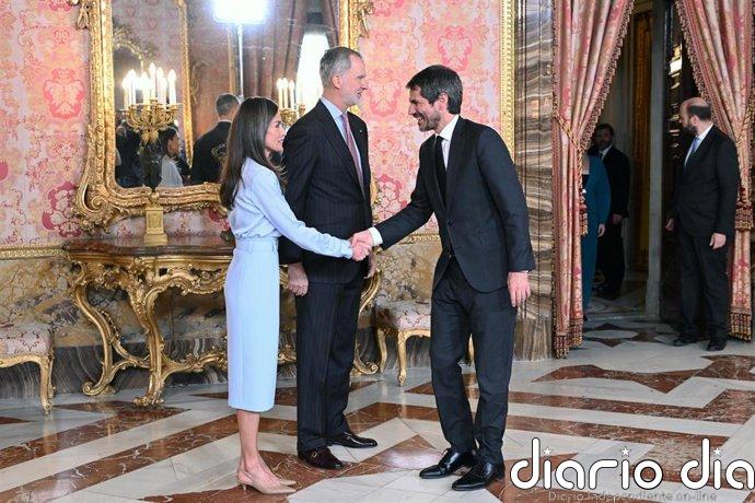 Cultura estudia hacer obligatorios los gastos de envío en la compra online de libros para ayudar a librerías pequeñas