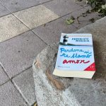 Dejar, leer y volver a soltar: un 'BookCrossing' en Villa de Vallecas libera más de 27.000 libros en una década