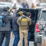 Denuncian el traslado desde EEUU de más de 400 solicitantes de asilo salvadoreños a terceros países