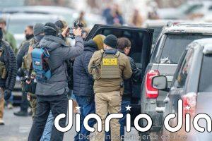 Denuncian el traslado desde EEUU de más de 400 solicitantes de asilo salvadoreños a terceros países