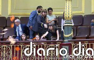 Desalojadas del Congreso dos activistas del Sindicato de Inquilinas por pedir a gritos que bajen los alquileres