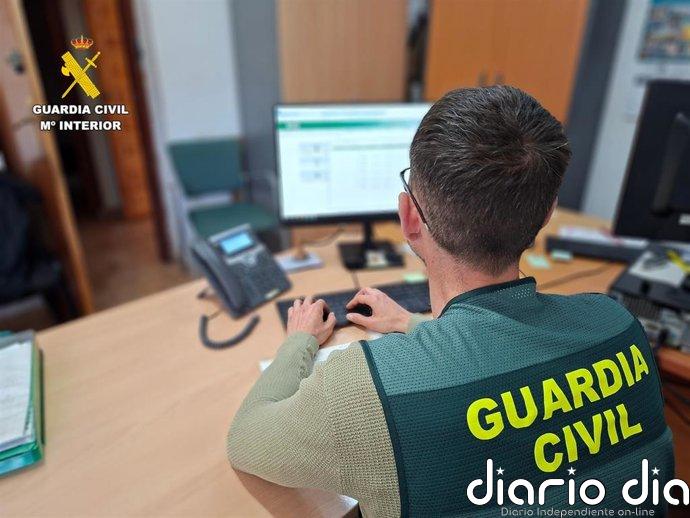Detenida una mujer por hurtar la cartera a un cliente de avanzada edad en un bar de Alberic