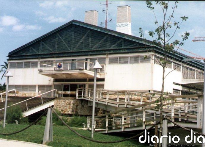 Detenido en Irun (Gipuzkoa) por sustraer 6.000 euros a una persona con muletas a la que fingía ayudar