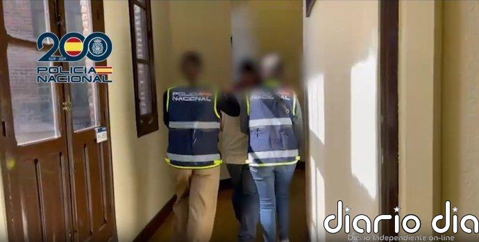 Detenido por estafar a jóvenes sudamericanos con la promesa de jugar en la élite del fútbol español