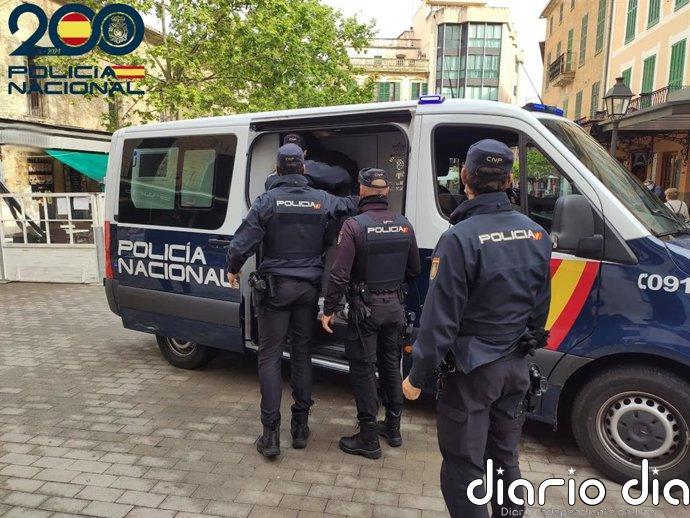 Detenidos dos hombres en Palma por forzar vehículos para robar en su interior