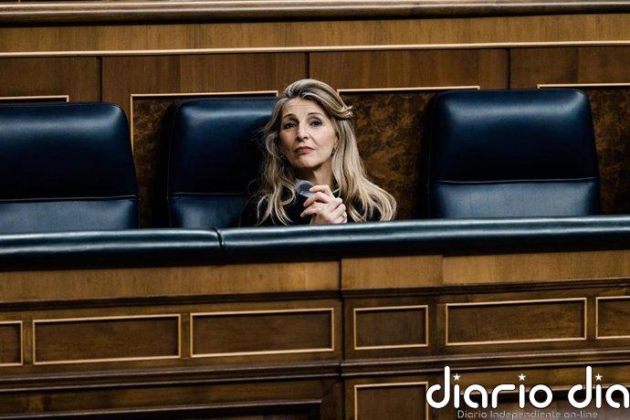 Díaz avisa de que los cuidados "no son sustituibles por máquinas" y pide una IA al servicio de trabajadoras del sector