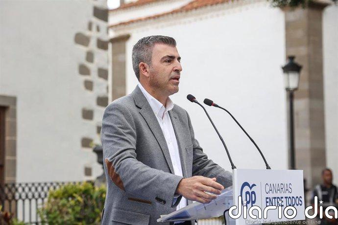 Domínguez (PP) muestra su apoyo al obispo de Canarias y dice que hay que evitar que los migrantes "se jueguen la vida"