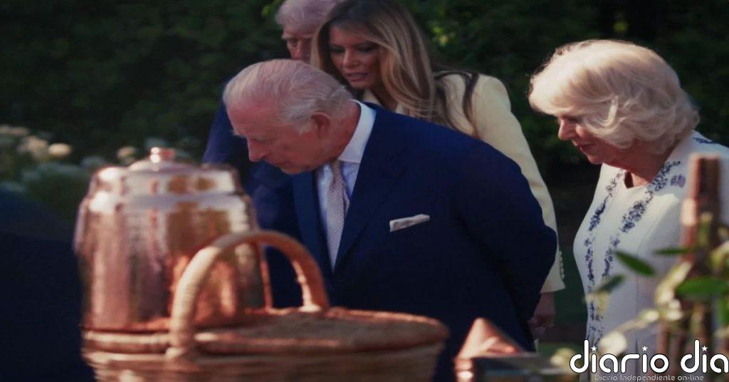 Donald Trump y Melania toman el té con el rey Carlos III y Camila en la Casa Blanca