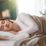 Dormir mejor para enfermar menos: la conexión entre sueño y sistema inmunitario