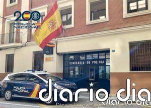 Dos detenidos en Alicante y Madrid por estafar a personas mayores a las que ayudaban en cajeros del banco