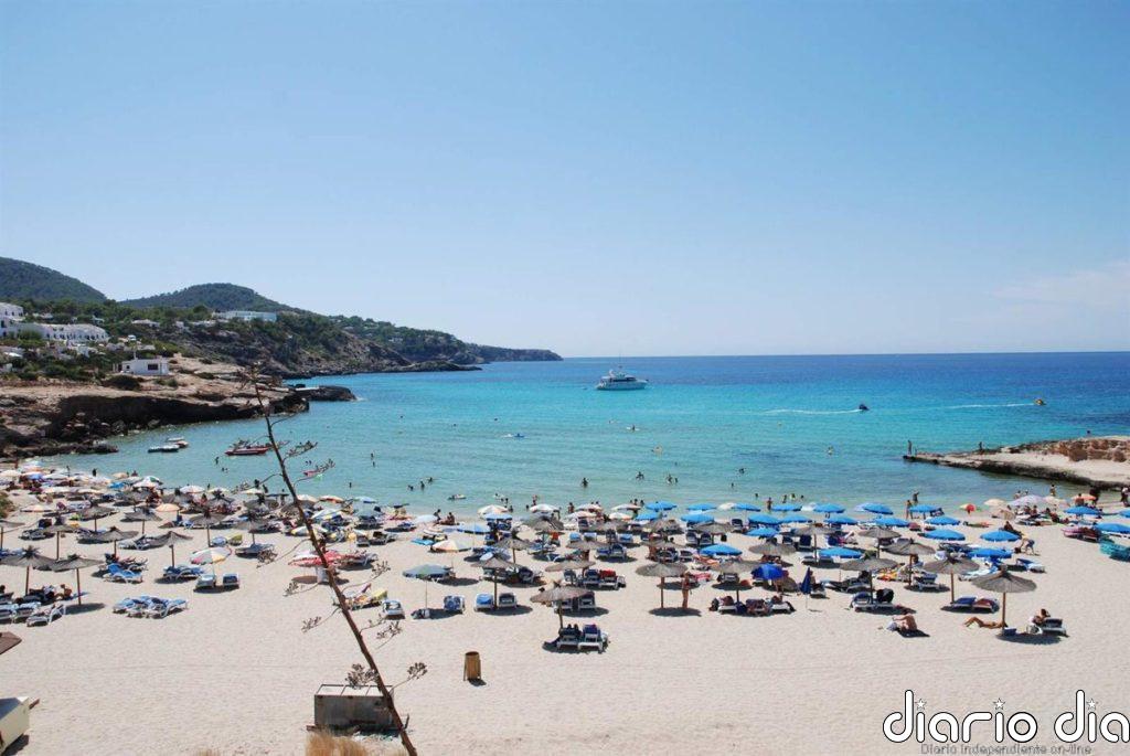 eBooking prevé alza de turistas y subida de tarifas hoteleras en España para verano por el conflicto