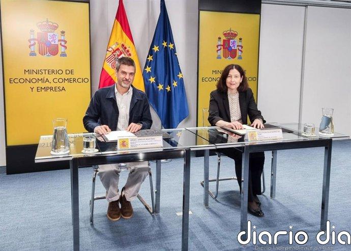 Economía refuerza su colaboración con el Consejo General del Notariado para analizar la actividad económica