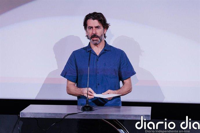 Eduardo Noriega aborda relaciones "tóxicas y de poder" en 'La Ahorcada': "El odio es igual o más intenso que el amor"