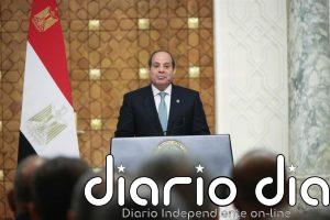 Egipto describe como "positivo" el alto el fuego en Irán y pide aprovechar una "oportunidad crucial" para la paz