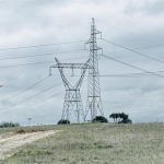 El accidente de un camión provoca un apagón eléctrico en Requena y Utiel