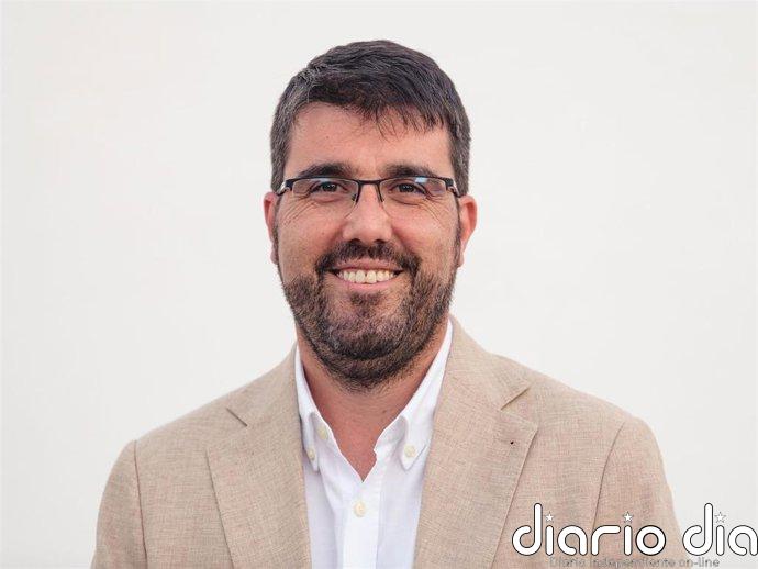 El alcalde de Gerena (Sevilla) dimite por "agotamiento metal" tras una década y María Tenorio será candidata a sucederle