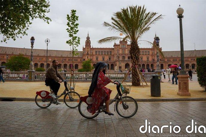 El Ayuntamiento de Sevilla decreta el cierre preventivo de parques, cementerios e instalaciones al aire libre