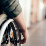 El CERMI pide que las personas con discapacidad sean prioritarias en el futuro decreto sobre electrodependencia