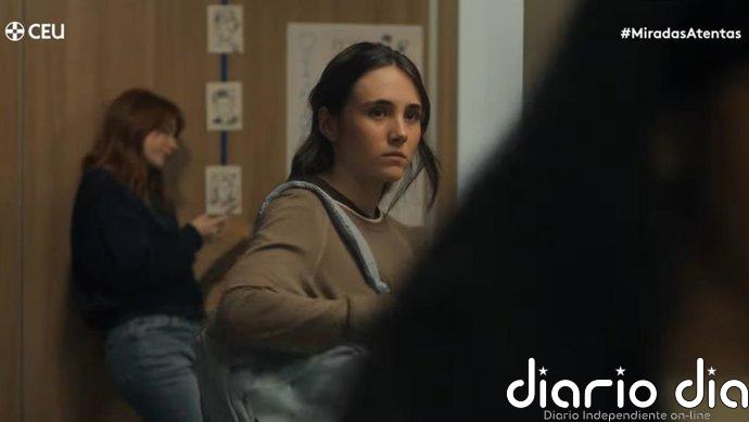 El CEU anima a la comunidad educativa y la sociedad a prevenir el acoso escolar con su campaña 'Miradas atentas'