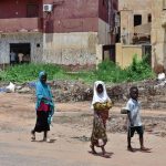 El CICR denuncia que el sufrimiento de la población de Sudán "alcanza nuevos picos de agonía" tras tres años de guerra