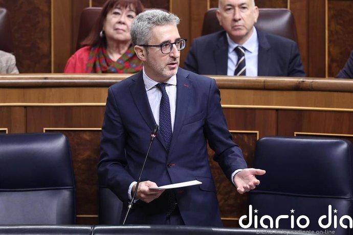 El Congreso exige al Gobierno deflactar el IRPF y eximir de IVA a pequeños autónomos, con el PSOE en contra