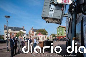 El contenedor marrón llega a Torrelavega con un sistema inteligente que permite medir la aportación de cada usuario