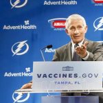 El Departamento de Justicia de EEUU acusa a exasesor de Fauci de ocultar información sobre los orígenes de la COVID-19