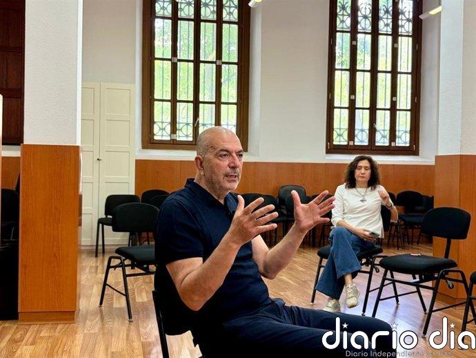 El director de cine Abu-Assad critica que el alto el fuego en Gaza "solo sirve para la prensa": "El genocidio continua"