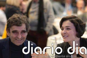 El diseñador Adolfo Domínguez se "desnuda" en una película dirigida por su hija: "No escogí la vida que me tocó"