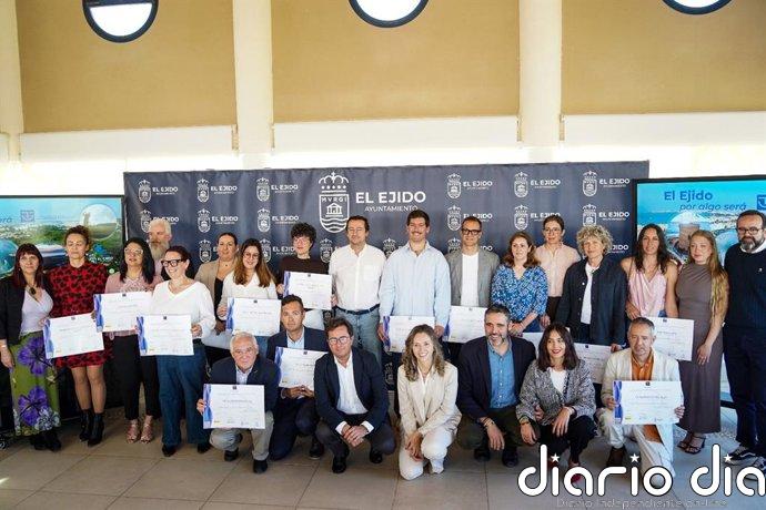 El Ejido (Almería) entrega 24 distinciones Sicted y el Premio al Mérito Turístico a 'Golf Almerimar'