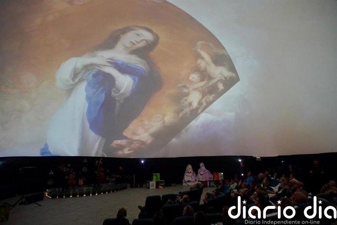 El espectáculo 'Luz y Verso' de Fundación Unicaja acerca al público en Antequera cuatro siglos de historia del arte