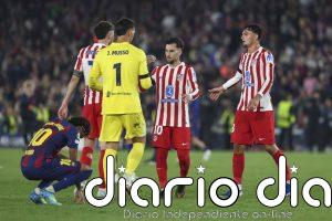 El FC Barcelona presenta "una queja formal" ante la UEFA por el no penalti de Pubill