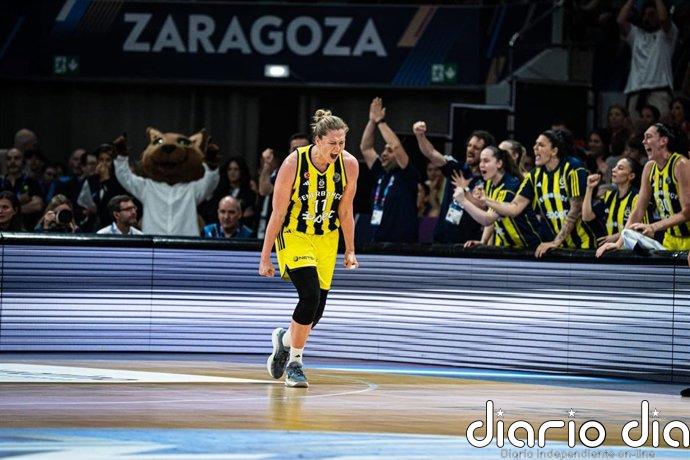 El Fenerbahçe de Miguel Méndez conquista la Euroliga femenina