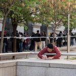 El Gobierno admite a trámite las primeras solicitudes de la regularización, que ya permiten trabajar