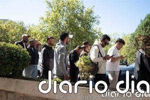 El Gobierno registra 13.500 solicitudes telemáticas y acepta 19.633 citas previas en el primer día de la regularización