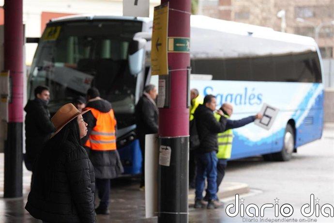 El Govern asegura que el plan de choque del bus interurbano ahorra casi 6.000 toneladas en un año
