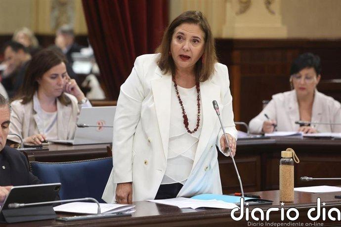 El Govern pide la dimisión de la ministra de Sanidad ante críticas de MÉS por el "caos" en las urgencias
