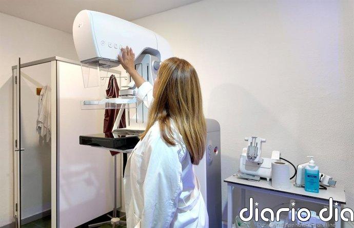 El Hospital Virgen Macarena de Sevilla incorpora un mamógrafo digital que permite obtener imágenes de mayor resolución